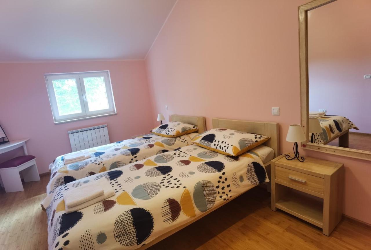 Apartment Luce Pićan エクステリア 写真